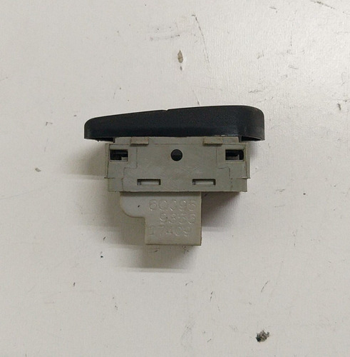 Botão Vidro Traseiro Direito Vw Spacefox 2010 6q0959856