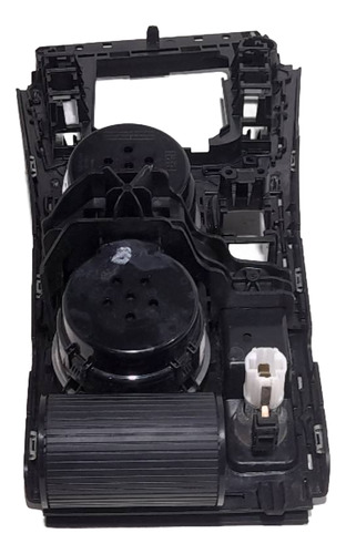 Moldura Console Central Golf 2014