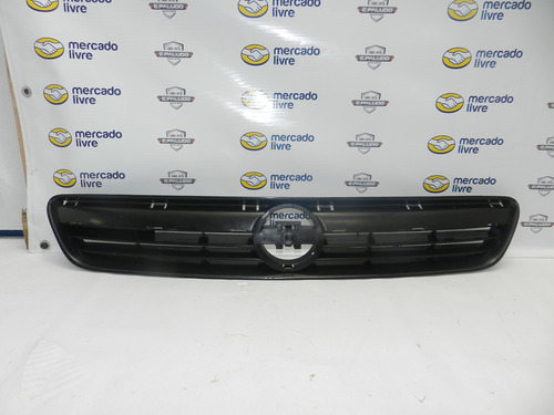 Grade Radiador Dianteira Gm Corsa Montana 03/12 93356285