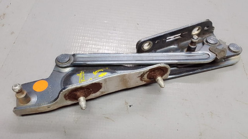 Dobradiça Esquerda Porta Malas C4 Pallas. 23634