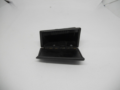 Cinzeiro Porta Traseira Esquerda Gm Omega 92 A 1998 90230849