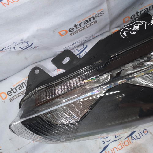 Farol Ford  New Fiesta 2014 16 17 18 19  Masc  Negra  6267