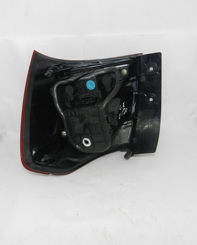 Lanterna Traseira Esquerda Gm Cobalt 16/20 Detalhe 521193671