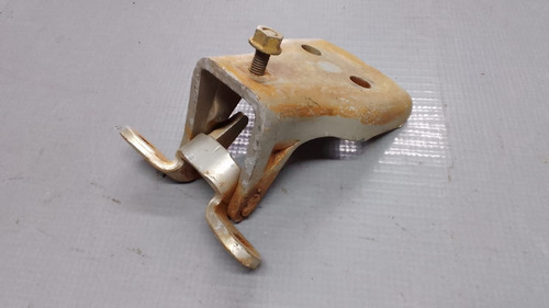 Dobradiça Da Porta Inferior F250/350/4000 Ford. 23696