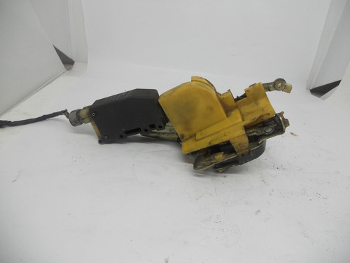 Fechadura Porta Dianteira Esquerda Gm Corsa 1994 A 2001