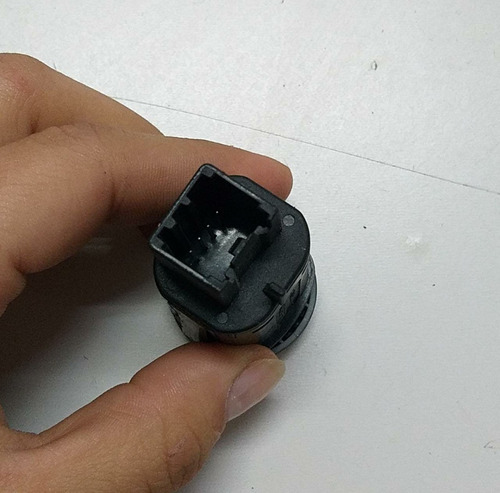 Botão Trava Tampa Porta Malas Ford Fiesta 10/14 As6519b514aa