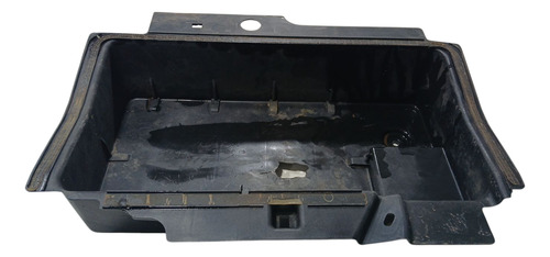Caixa Suporte Bateria Citroën Picasso  2004 Com Detalhe (ap)