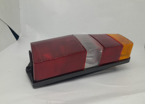 Lanterna Esquerda Paralela Renov Fiat Fiorino Elba 86/97
