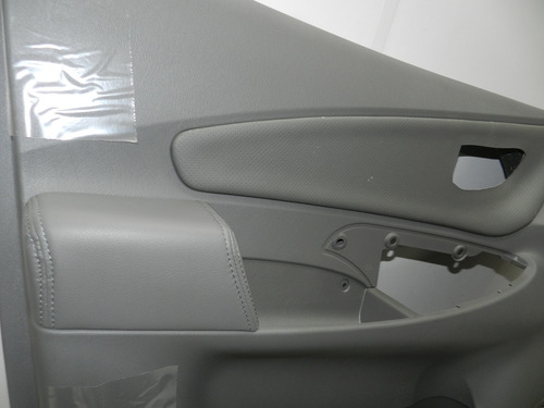 Forro Dianteiro Esquerdo Hyundai Tucson 05/16 823102e000