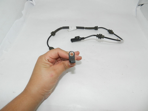 Sensor Traseiro Fiat Mobi 2016 A 2022 52050138