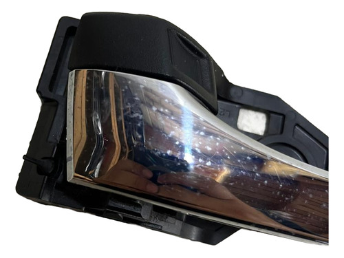 Maçaneta Interna Traseira Esquerda Rav4 2013 2014 2015 2016