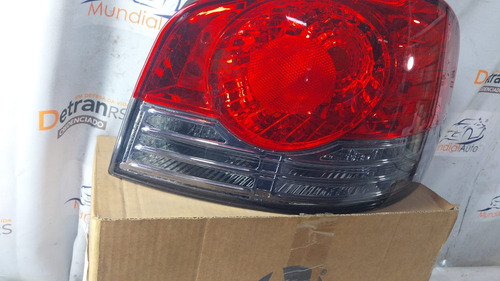 Lanterna Tras Dir Fiat Palio Bicolor C/friso Cromo 08/10
