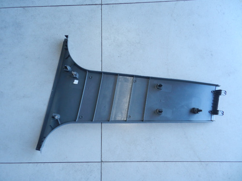 Moldura Coluna Central Interna Lado Direito Ford Focus 09/13