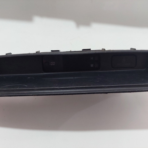 Relógio Digital Painel Com Moldura Hilux Sw4 2005 A 2012
