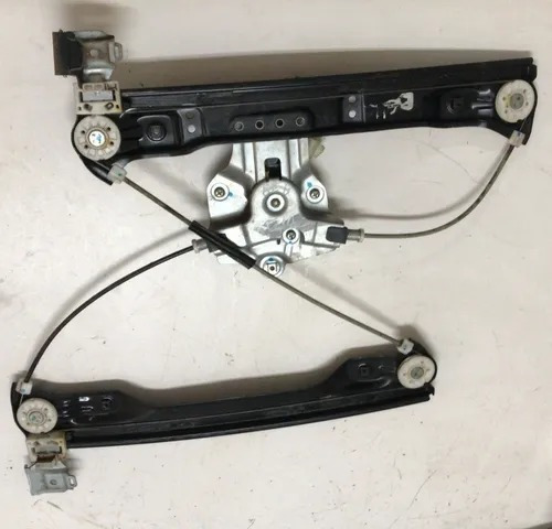 Máquina Vidro Dianteira Direita Agile E Montana98820vv020