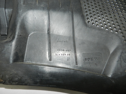 Grade Churrasqueira Para-brisa Gm Vectra 97 A 05