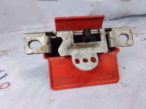 Fechadura Tampa Traseira Vw Fox 04/..10 5z6827505  12455