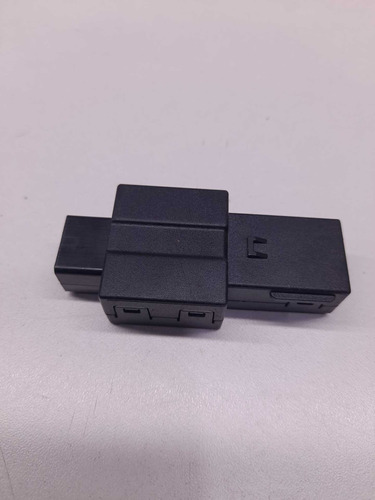 Conector Entrada Usb Console Virtus Polo 2018 5u0035726