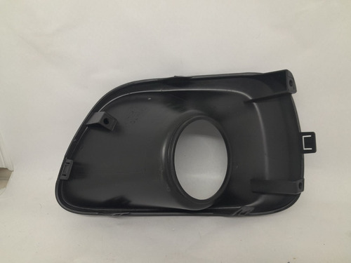 Moldura Farol Milha Lado Esquerdo Fiat Mobi 17/23 100227539