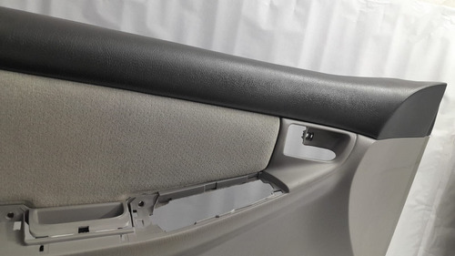 Forro Porta Dianteiro Esquerdo Toyota Corolla 2003 A 2008