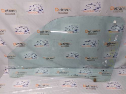 Vidro Porta Dianteira Esquerda Kia Besta 2003  11574