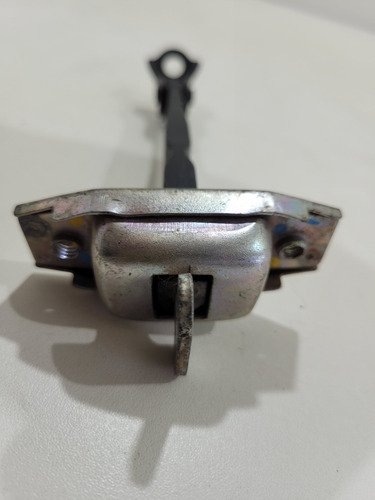 Limitador Porta T.d Toyota Hilux 2006/15 (r)