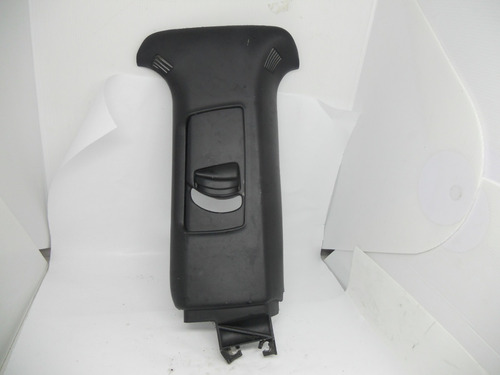Moldura Coluna Central Direita Audi A3 Com Detalhe 8l3867244