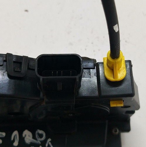 Fechadura Eletrica Dianteira Direita Gm Cobalt 2013 A 2019