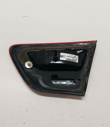 Lanterna Esquerda Tampa Traseira Gm Cobalt 16 A 19 52119574