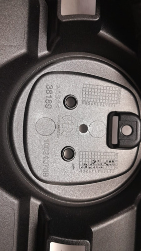 Grade Superior Dianteira Preto Brilhante Fiat Mobi 16/20