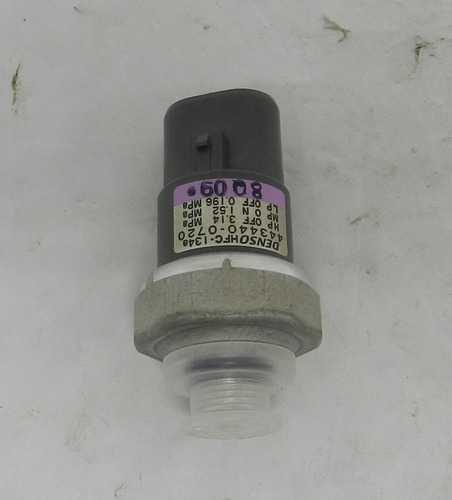 Sensor Pressostato Ar Condicionado Toyota Honda Vw Fiat