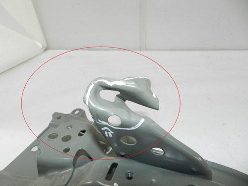 Suporte Travessa Painel Frontal Toyota Hilux 16/20 Detalhe