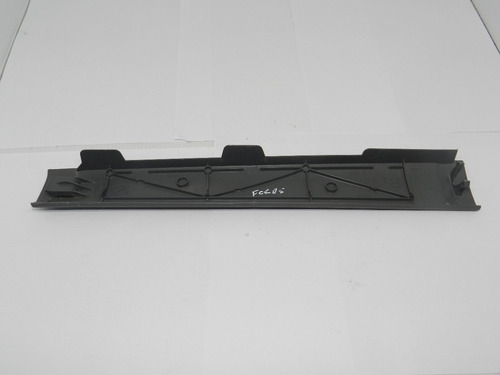 Acabamento Interno Direito Ford Focus 2001 2002 2003 A 2005