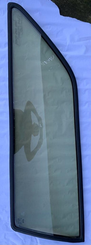 Vidro Fixo Traseiro Direito Vw Parati 1989