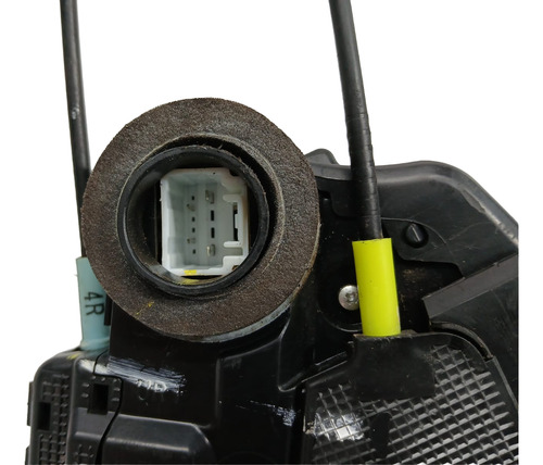 Fechadura Porta Traseira Direita Toyota Corolla 2009 A 2014