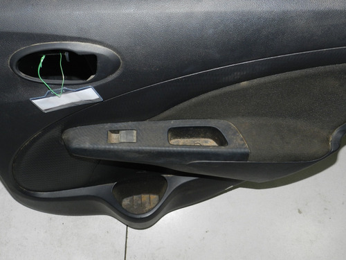 Forro Porta Traseira Direita Toyota Etios 2016 2017 A 2020
