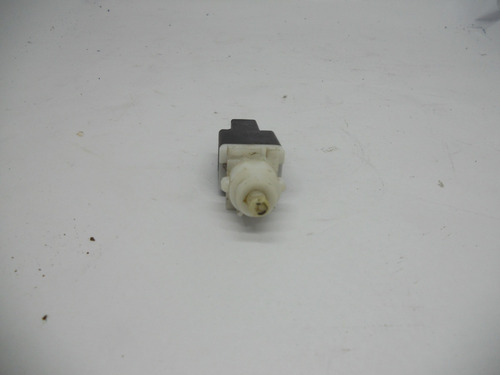 Interruptor Pedal Freio Fiat Uno Vivace Strada 46840510