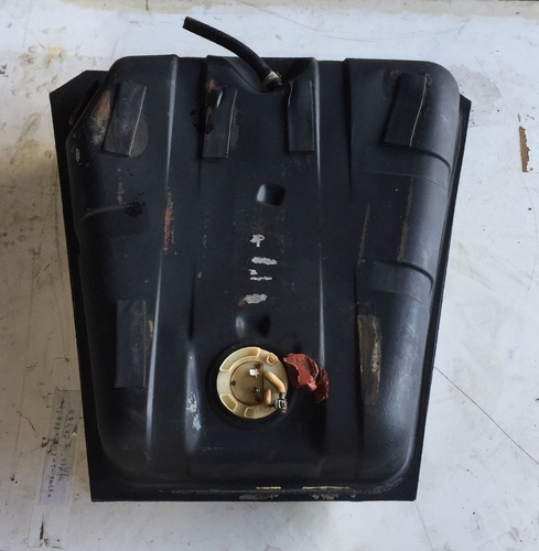 Tanque Combustível Metal C/ Bomba Gol Quadrado 85/05 Detalhe