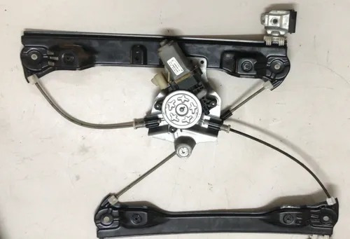 Máquina Vidro Dianteira Direita Agile E Montana98820vv020