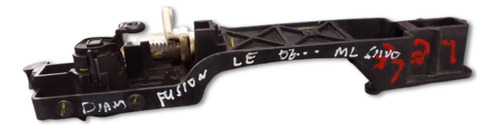 Suporte Da Maçaneta Dianteiro Esquerdo Ford Fusion  24082