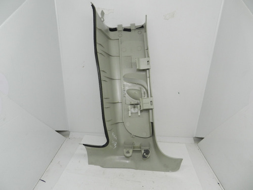 Acabamento Cinto Direito Gm Zafira 2005 2006 A 2008 90579818