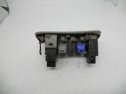 Botão Vidro Traseiro Farol Milha Renault Scenic 2002 A 2009
