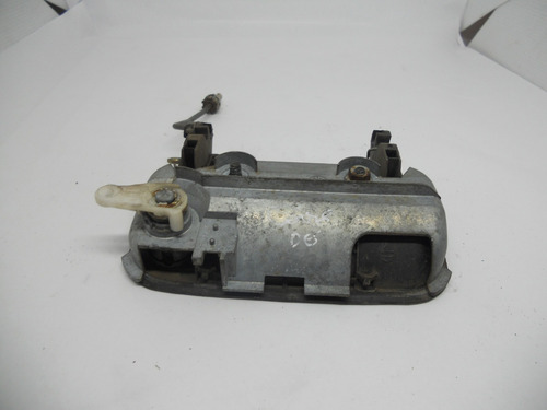 Maçaneta Externa Dianteira Esquerda Gm Corsa 1994 A 1999