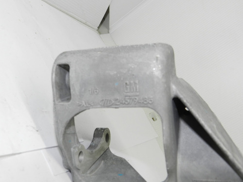 Suporte Bomba Direção Hidráulica Gm Onix Prisma 2012 A 2016