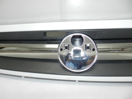 Grade Dianteira Sem Emblema Fiat Palio 10/14 100190995