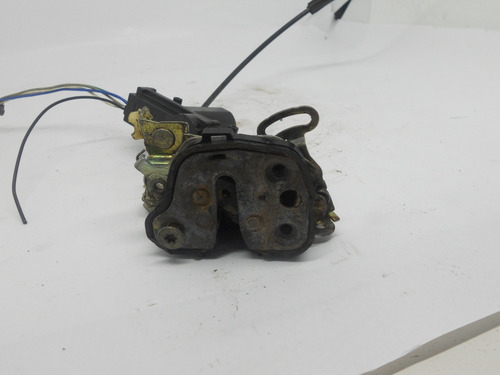 Fechadura Porta Dianteira Direita Gm Celta 2000 A 2006