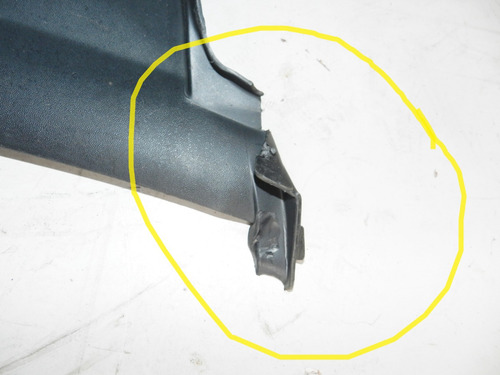Grade Churrasqueira Lado Direito Ford Fiesta 09/12 C/detalhe