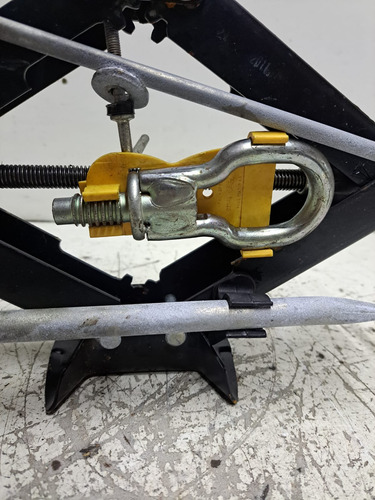 Kit Macaco Chave Roda Ford Focus Sedan 2009 2010 2011 2012
