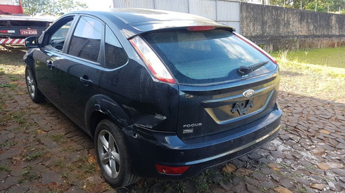 Suporte Do Bagagito Direito Focus 09 / 12 5513 *