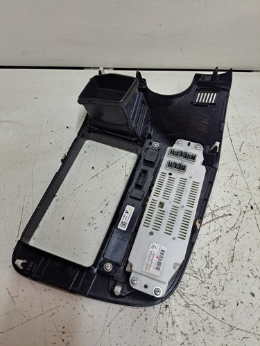 Moldura Radio Central Difusor Mitsubishi Outlander 2015 2016